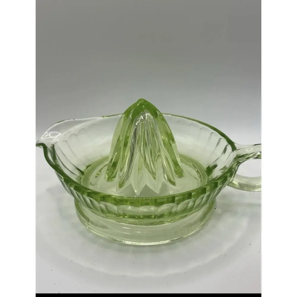 Vintage Uranium Large Juicer 1930's MCM Green Vaseline Glass W/ Bright Glow !!
